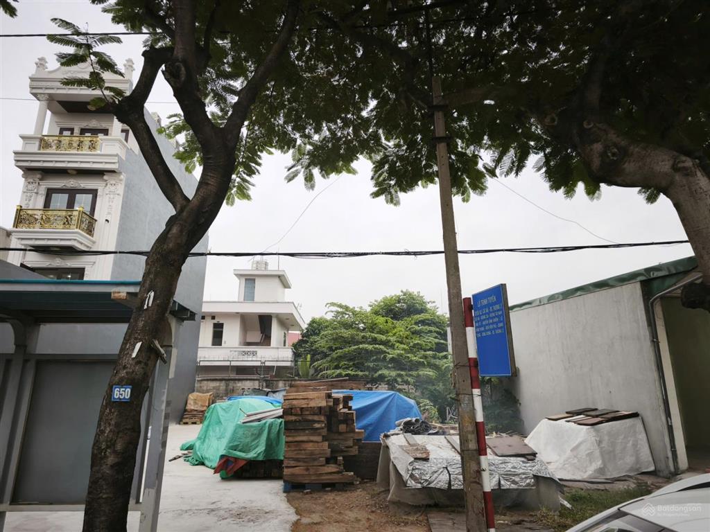 Bán lô đất mặt đường nguyễn bỉnh khiêm cạnh giày da đỉnh vàng. diện tích 80m2 ngang 4m giá 52 triệu