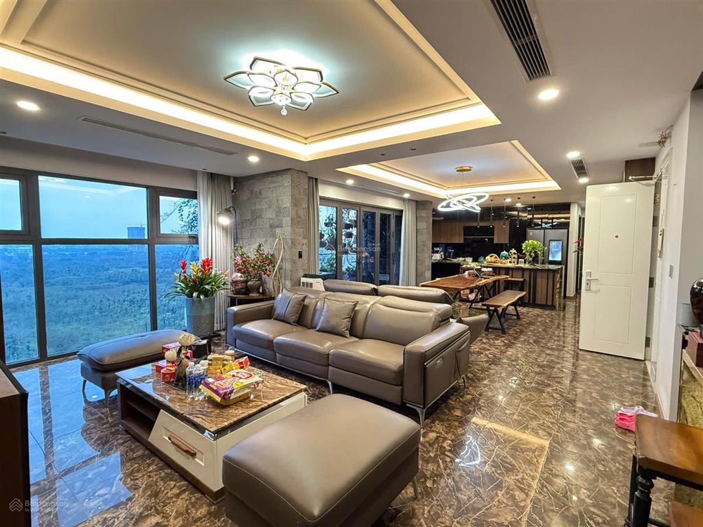 Bán nhanh chcc golf 150 aquabay ecopark, full nội thất có thang máy riêng giá rẻ nhất thị trường