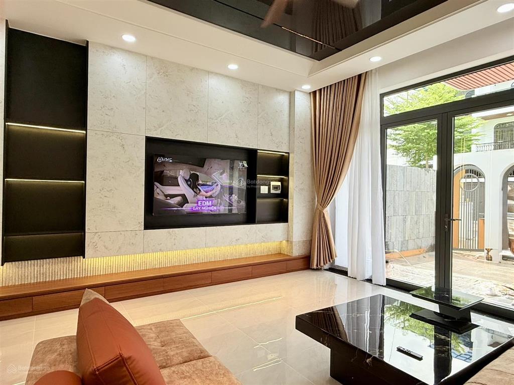 Nhà 3.5 tầng gói 3 mỹ gia thái xuân nha trang  cạnh võ nguyên giáp