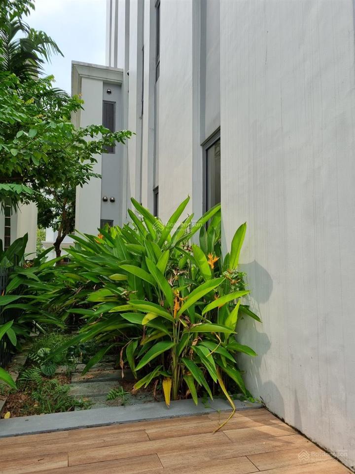 Bán căn góc the manor 97m2 hướng đn giá 50.5 tỷ bao thuế phí, full nội thất thang máy xịn