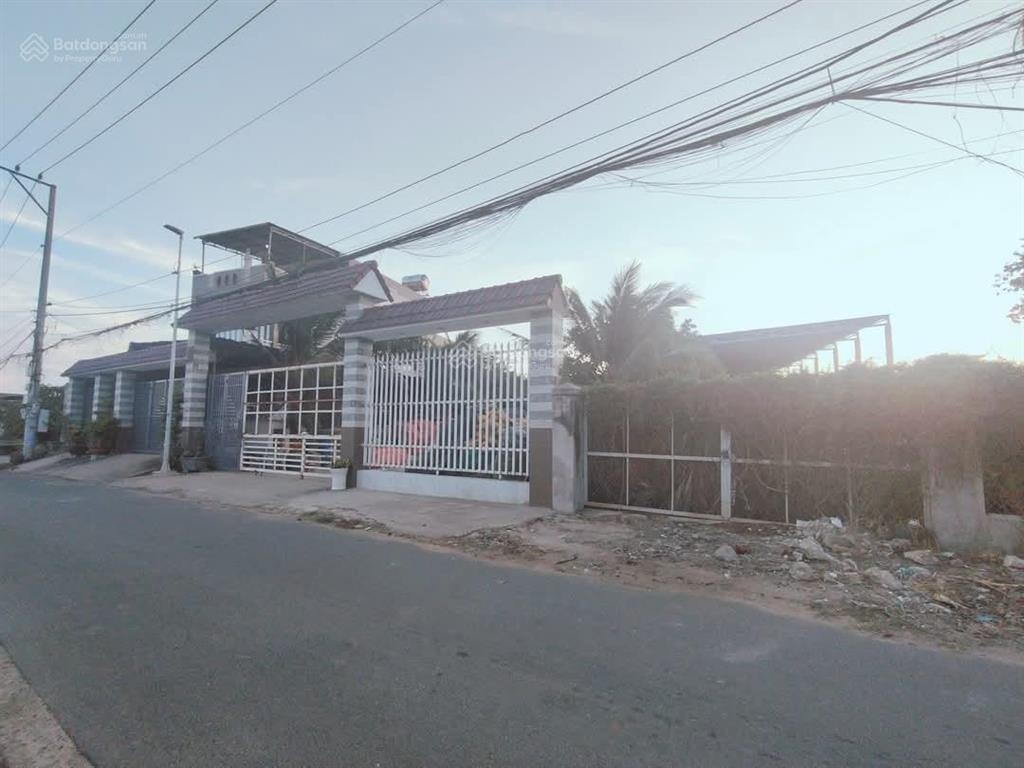 Bán đất gần biển long hải.thích howpk làm nhà vườn, home stay.