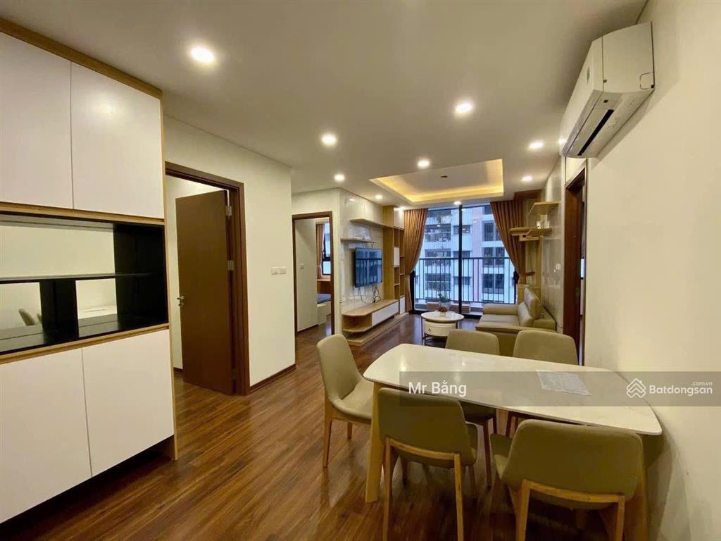 Bán căn hộ tòa hh view hồ chung cư thái hà bộ công an, dt 74m2, 2pnfull nội thất, giá 6,3 tỷ