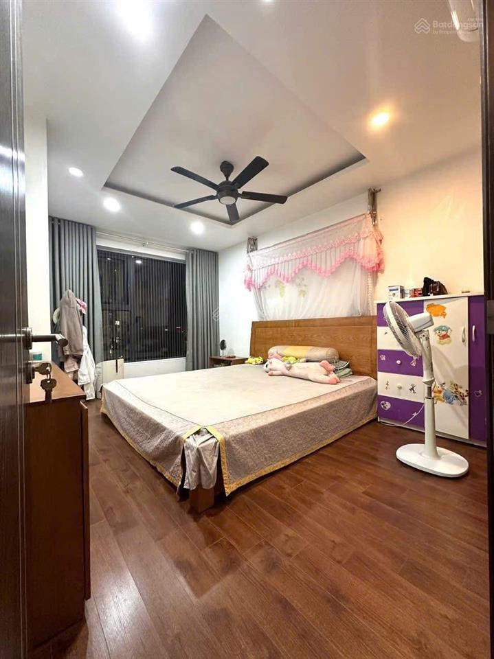 Cần bán gấp căn hộ hoa hậu 3pn chung cư ct2a nam cường kđt mới cổ nhuế  dt 115m2, giá 9,450 tỷ