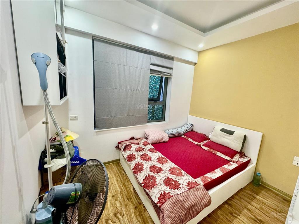 Chính chủ cần bán căn hộ chung cư c1 c2 xuân đỉnh  dt 60,5m2  2pn full nội thất, giá 5,5 tỷ