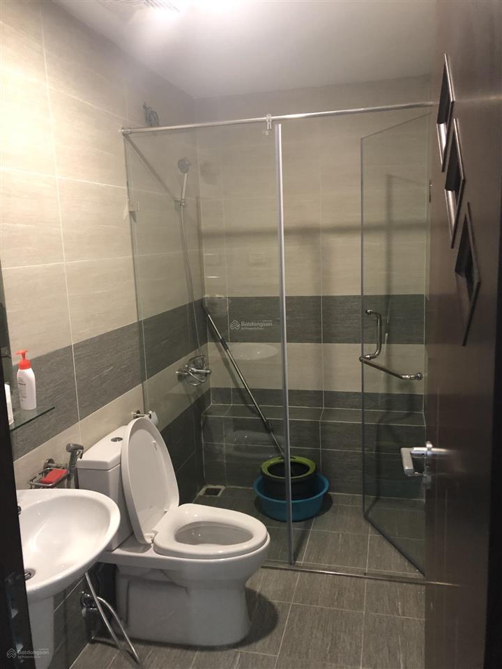 Cần bán căn hộ chung cư ct1a tại kđt thành phố giao lưu  dt 71,1m2, 2pn, bc nam, giá 5,320 tỷ