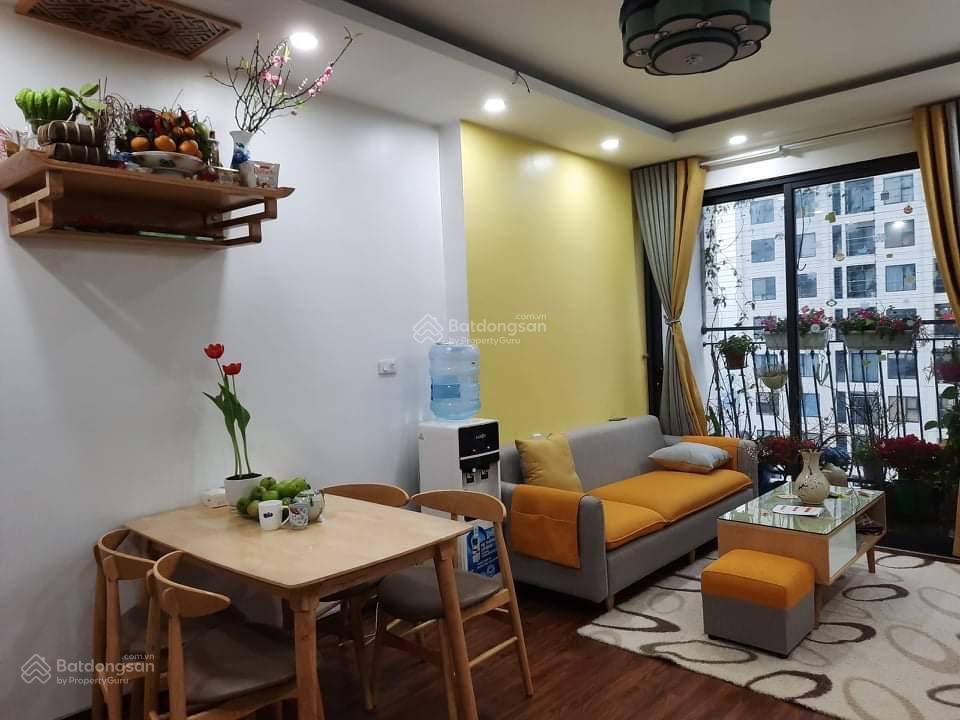 Cần bán căn hộ chung cư ct1a tại kđt thành phố giao lưu  dt 71,1m2, 2pn, bc nam, giá 5,320 tỷ