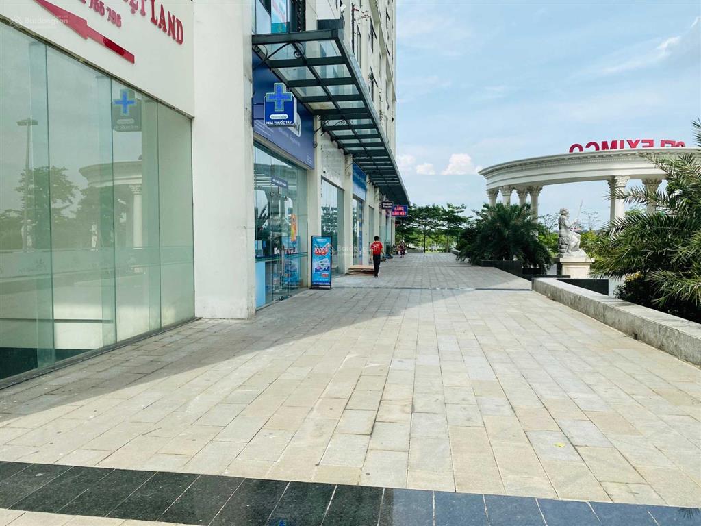 Cần bán nhanh lô shophouse đế chung cư an bình city dt 159m2 mặt quảng trường cực đẹp, giá 11,4 tỷ