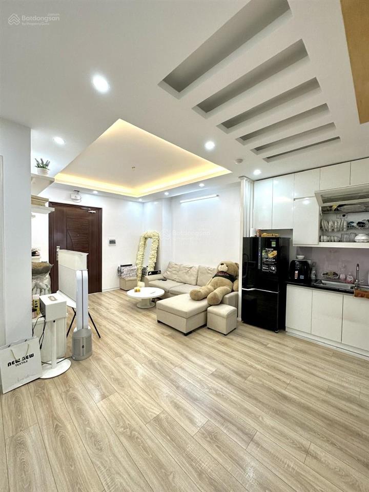 Cần bán gấp căn hộ "hoa hậu 2pn" chung cư ecohome1 tòa e3, dt 65m2 full nội thất đẹp, giá 4,450 tỷ