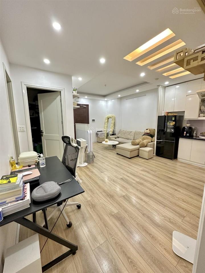 Cần bán gấp căn hộ "hoa hậu 2pn" chung cư ecohome1 tòa e3, dt 65m2 full nội thất đẹp, giá 4,450 tỷ