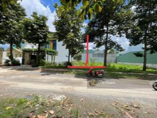 Cần thanh lý gấp nền mt đường số 9, kdc 135, shr/967tr.  0937 809 ***