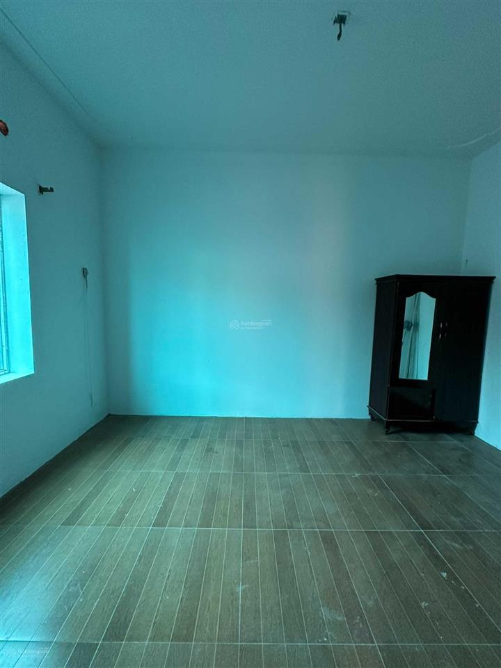 Chính chủ cần tiền bán gấp nhà 3 tầng tại phương trạch