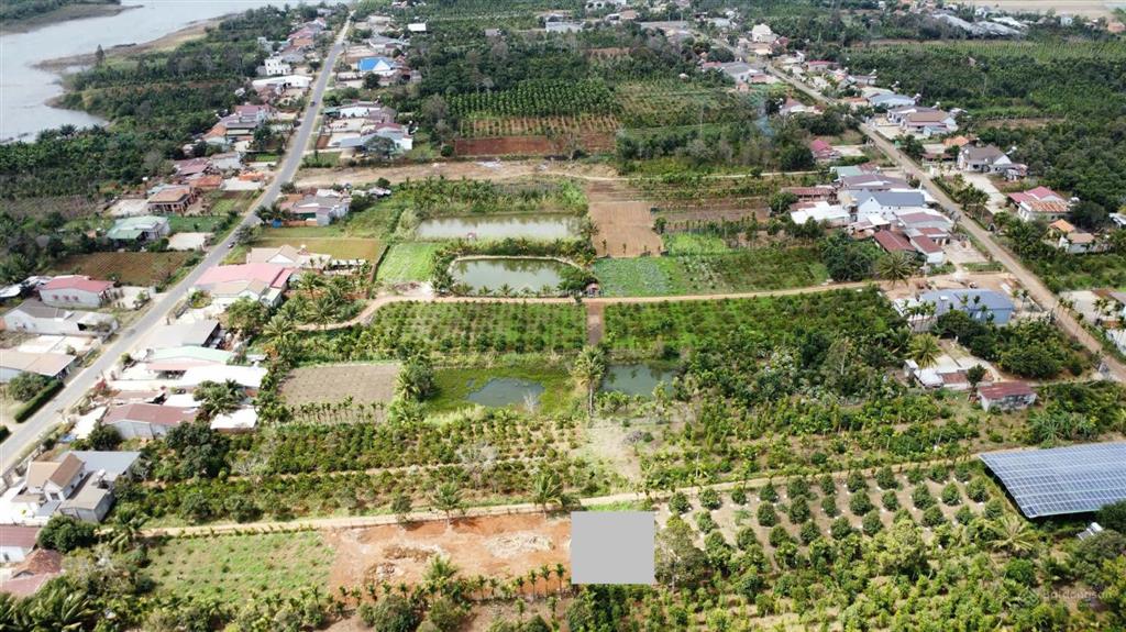 Bán lô đất ngay tỉnh lộ 690, full thổ cư, gần trung tâm hành chính cư kuin