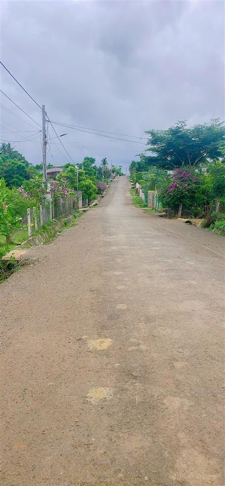 Cần bán lô đất thổ cư mặt tiền đường nhựa nguyễn minh châu, phường thống nhất, buôn hồ