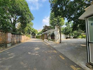 Bán 81m đất thôn khoang mái , đối diện khu biệt thự đồng trúc, gần ga metro 5 và cnc hòa lạc