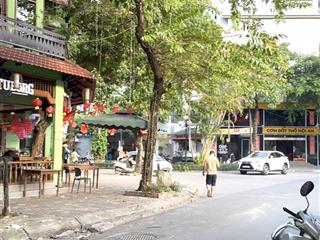 Duy nhất 1 căn mặt phố khu trung hoà  dt 85m2 x 4t x mt 5m  vỉa hè, kinh doanh  giá 4x tỷ