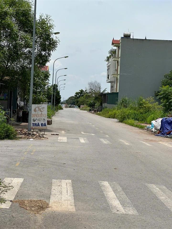 Em chuyên đất đấu giá khu cầu lọc xã ngọc tảo, phúc thọ, hà nội. giá đầu tư ạ. đt 0976 613 ***