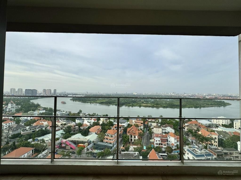 Độc quyền bán căn 3pn the nassim  thang máy riêng, tầng cao, view sông trực diện không chắn