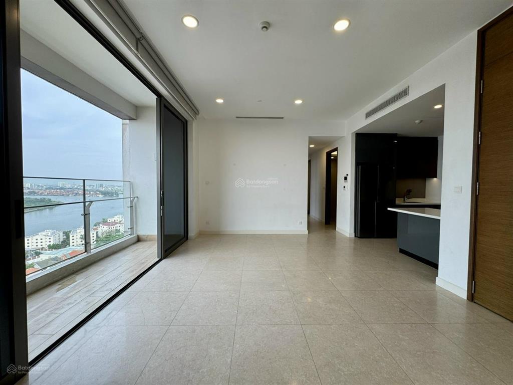 Độc quyền bán căn 3pn the nassim  thang máy riêng, tầng cao, view sông trực diện không chắn