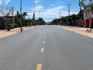 300m2 thổ cư, xã hồ tràm. cách trung tâm phước bửu 1km, cách biển hồ tràm 7km