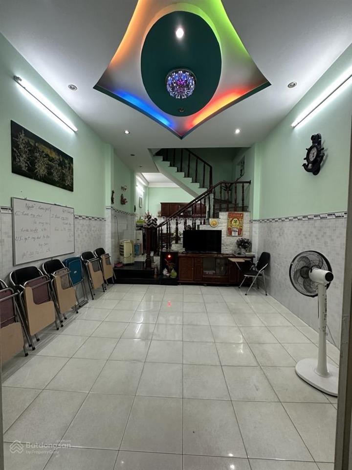 Bán gấp nhà 3 tầng, hẻm 4m, đường nguyễn hữu tiến, tân phú, 50m2, 6 tỷ