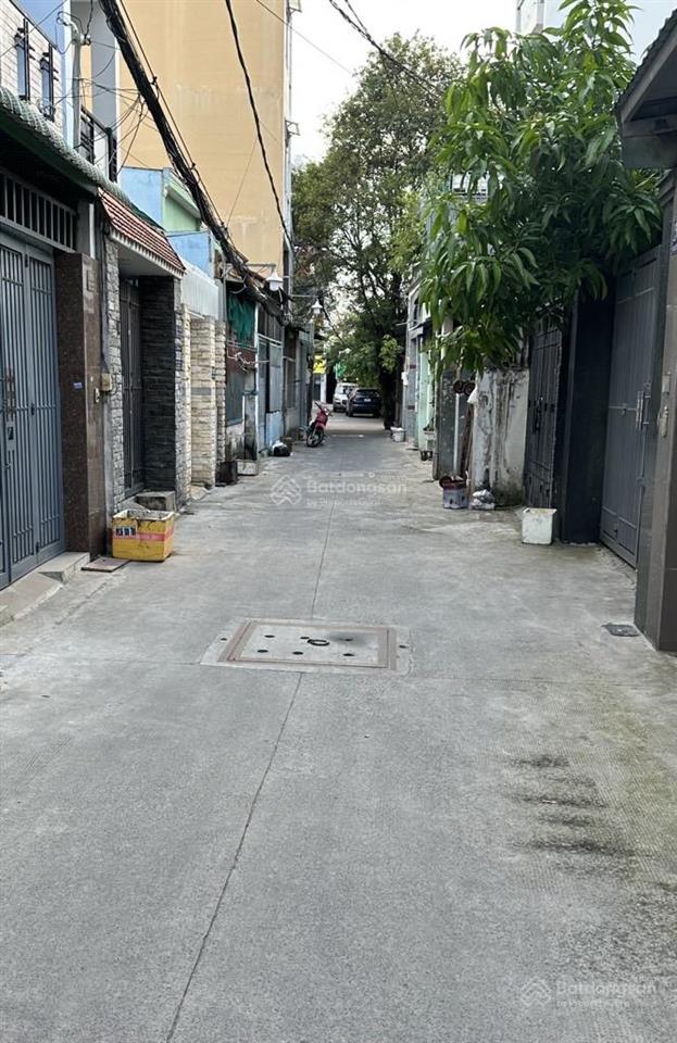 Bán gấp nhà 3 tầng, hẻm 4m, đường nguyễn hữu tiến, tân phú, 50m2, 6 tỷ