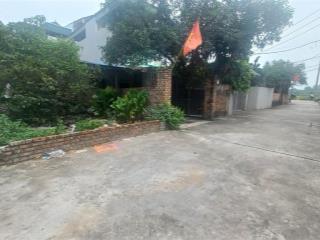 Chính chủ gửi bán 125m2 đất đản di, uy nỗ. nằm trong trung tâm huyện đông anh đường thông rộng 6m