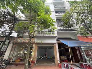 Bán nhà 5 tầng tâm huyết ngay trung tâm đường 25/4, phường bạch đằng, hạ long