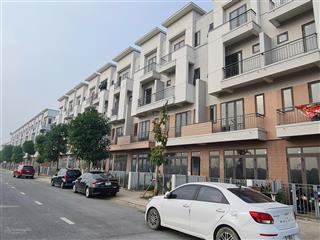 Bán căn liền kề 4 tầng centa diamond  vsip  từ sơn, bắc ninh giá 6,2 tỷ