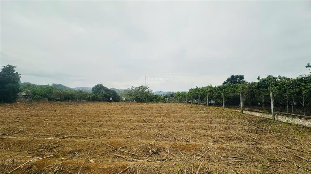 Chủ gửi bán lô đất 2273m2 có 1600m2 ont tại trung tâm hành chính công xã mường thàng tỉnh phú thọ