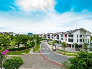 Chính chủ cần bán biệt thự 193m2 gamuda, giá 50,5 tỷ, full nội thất.  0972 895 ***