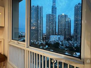 Hiếm có khó tìm 2pn the manor có ban công  chỉ 1 căn!