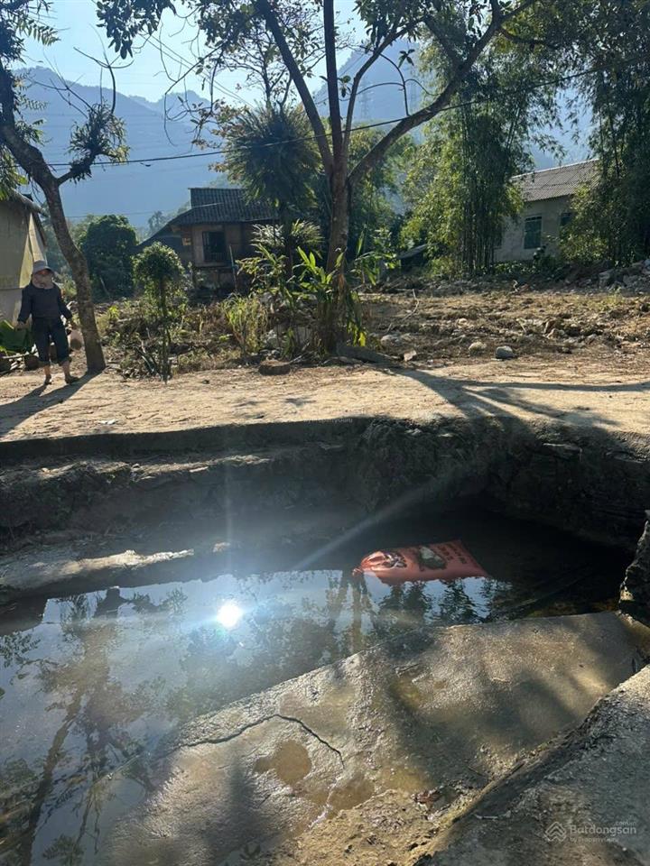 547,6m2 có 294m2 tc tại phú cường, tân lạc, hoà bình