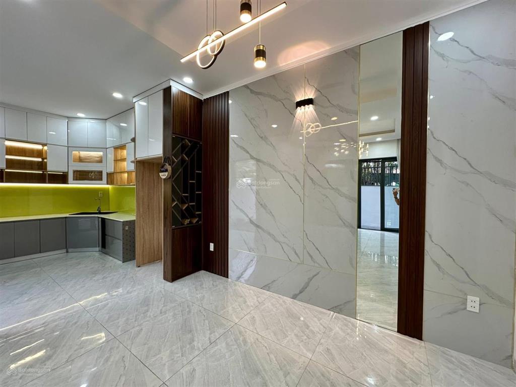 Cần bán nhà 1 trệt 2 lầu hẻm 278 lê hồng phong phú hoà