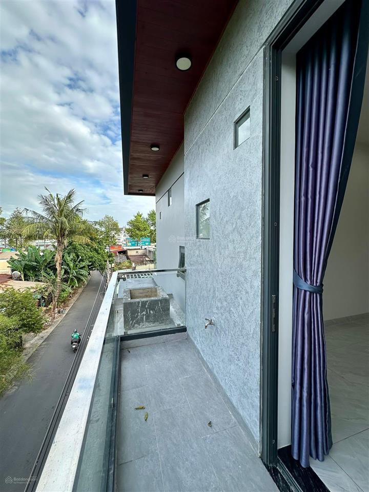 Cần bán nhà 1 trệt 2 lầu hẻm 278 lê hồng phong phú hoà