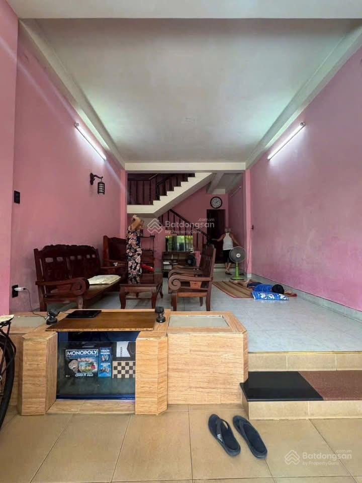 Nhà 1 trệt 2 lẩu, kdc d2d, thống nhất (trấn biên), 2 sẹc võ thị sáu, ngay rẽ d4 đi thông n1, d10