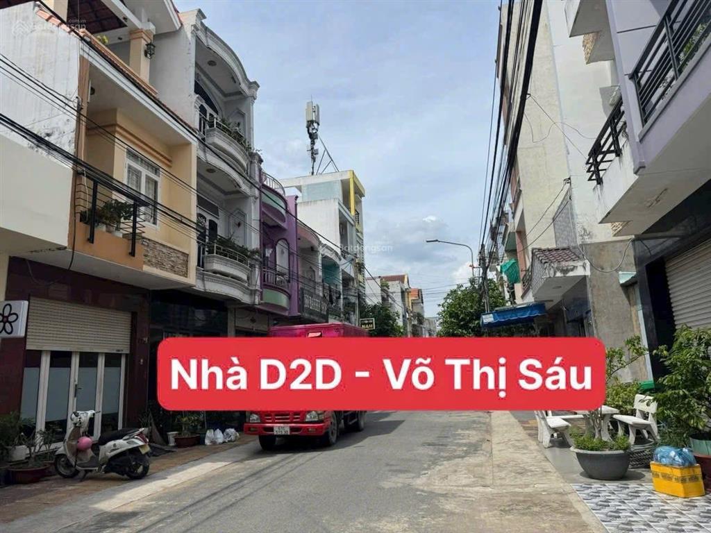 Nhà 1 trệt 2 lẩu, kdc d2d, thống nhất (trấn biên), 2 sẹc võ thị sáu, ngay rẽ d4 đi thông n1, d10