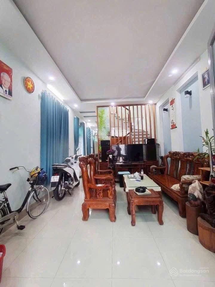 Nhà 4 tầng  gần chợ nhỏ tân hiệp (tam hiệp), 2 sẹc nguyễn ái quốc, gần tâm hồng phước, big c go