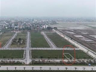 2 lô liền kề lk1, diện tích 220m2 (mt 10m * 22) mặt trục chính kcn, đã xây tường bao