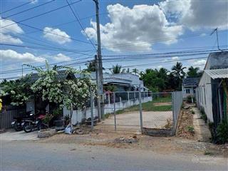 Bán lô đất thổ cư, đường đoàn nguyễn tuấn (xã hưng long) cách ubnd 300m, dt= 105m2 / 1 tỷ 35, shr