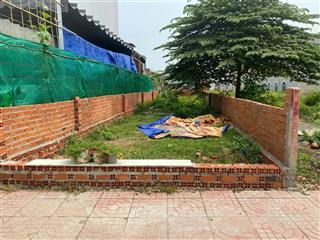 Còn thương lượng tại nguyễn thị bảy, thị trấn cần giuộc, 100m2, sổ đầy đủ