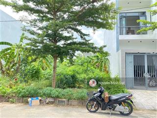 Chủ cần tiền dùng cho công việc bán lô 105m2 ở phường 2, gò công giá chỉ 650 triệu (sổ hòng riêng)