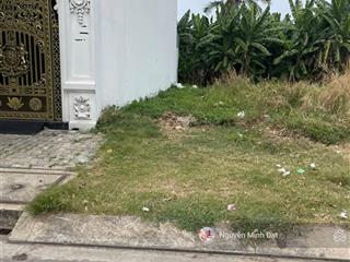 Cần bán gấp đất thổ cư ở tiềng giang (gần svđ gò công) 650 triệu / 107m2 / có sổ hồng