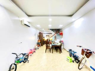 Bán nhà riêng tại nguyễn phong sắc, cầu giấy, hà nội, giá siêu hời 18,9 tỷ, 70m2