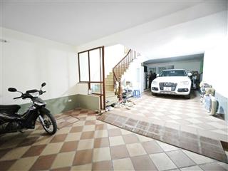 Bán nhà riêng gần phố thành thái, cầu giấy, 56m2, ngõ thông, ô tô nhỏ, kinh doanh nhỏ, 15 tỷ