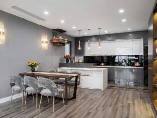 Bán căn 120 m2 ct15 green park, đông nam, view thoáng, tầng cao