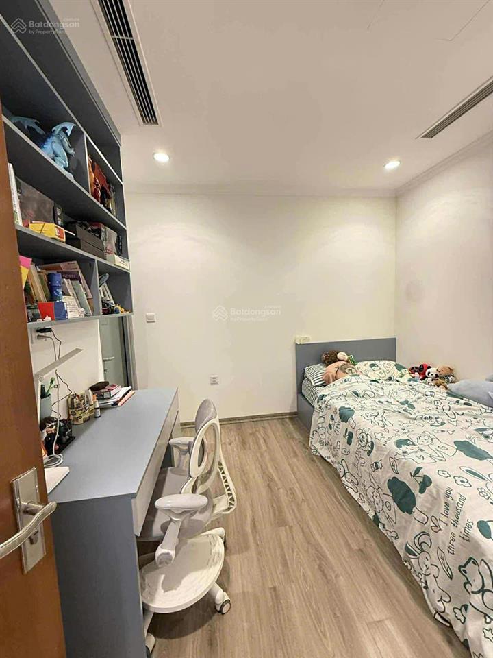 Bán cc 3pn, 2wc tại vinhomes times city  park hill, 12,5 tỷ, 106m2, hoàng mai,  0943 358 ***