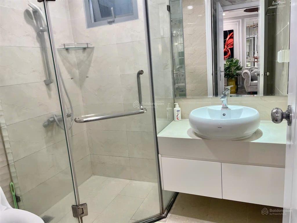 Cho thuê căn hộ 2 phòng ngủ full đồ giá chỉ 14 triệu/tháng.  0943 358 ***