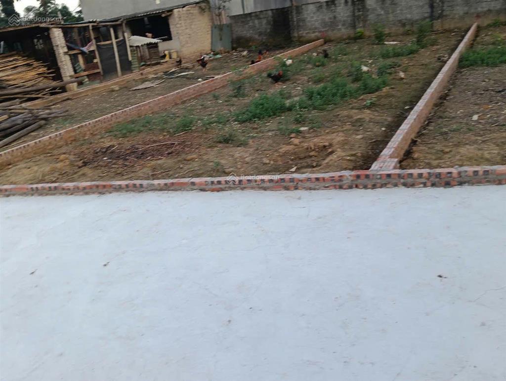 Đất sơn đông, sơn tây sổ đỏ full thổ cư. đường rộng 4m, ô tô 7 chỗ vào tận đất. gần quốc lộ 21