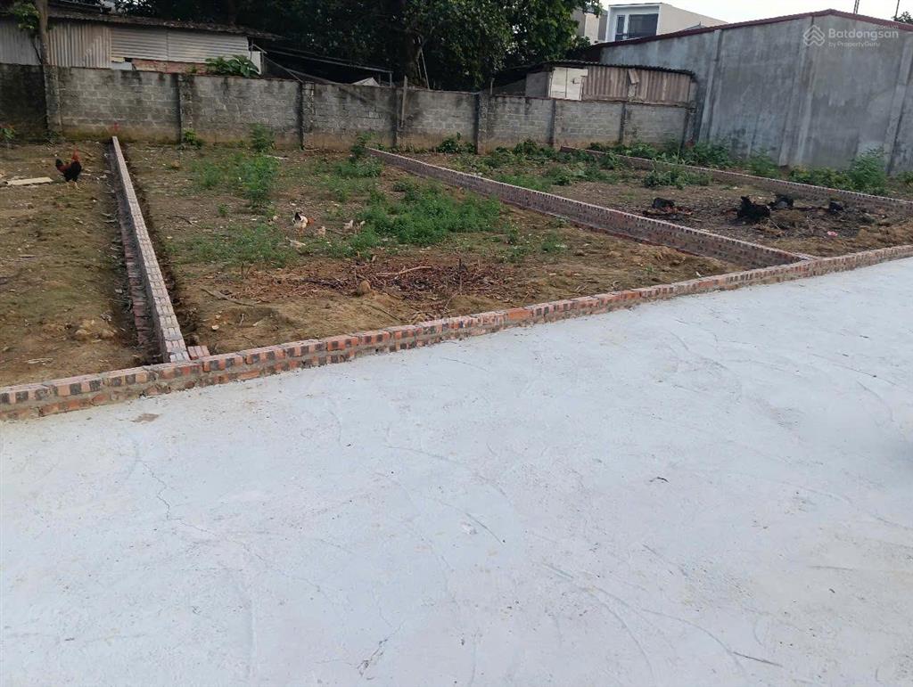 Đất sơn đông, sơn tây sổ đỏ full thổ cư. đường rộng 4m, ô tô 7 chỗ vào tận đất. gần quốc lộ 21