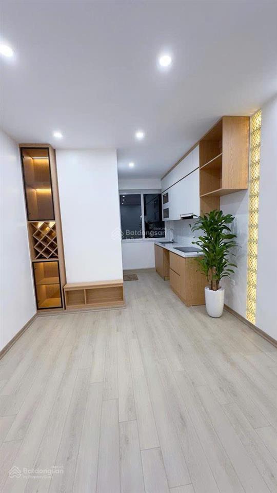 Chính chủ bán tập thể 7,2 ha vĩnh phúc, ba đình, lô góc, 75m2 2pn full nội thất nhỉnh 5 tỷ